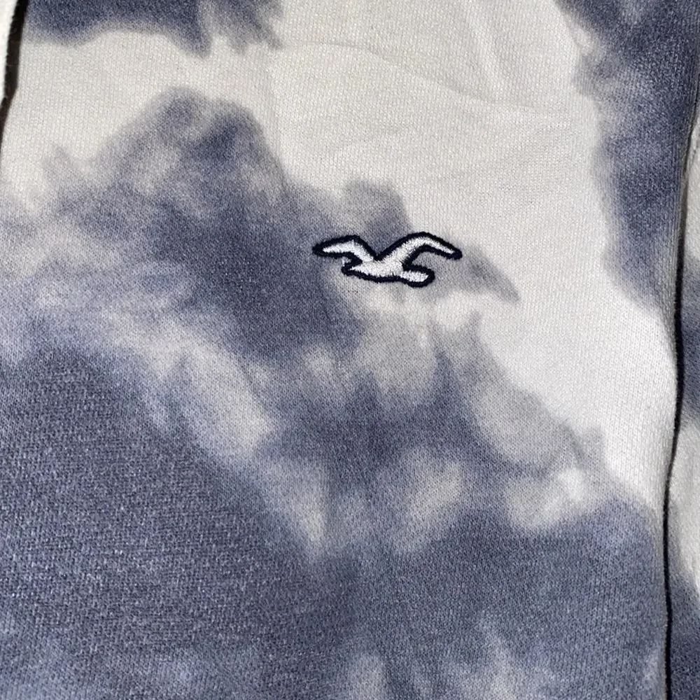 Hollister Tie Dye Cozy Sweatshirt Hoodie M​​​​​​​​​​​​​​​​​ Vintage Y2K Fleece - Picture 2 of 6
